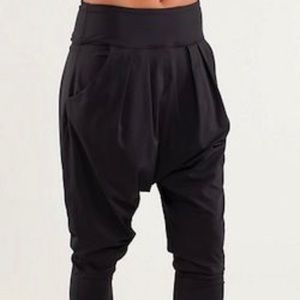 Lululemon Hip Hop baggy pants